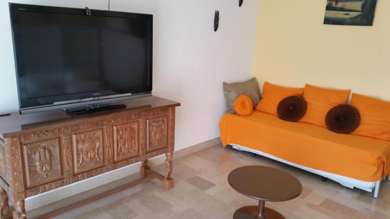 Chambres D'Hotes Et Gites Al Pati Sorede Bagian luar foto