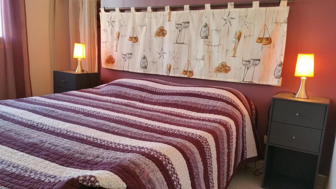Chambres D'Hotes Et Gites Al Pati Sorede Bagian luar foto
