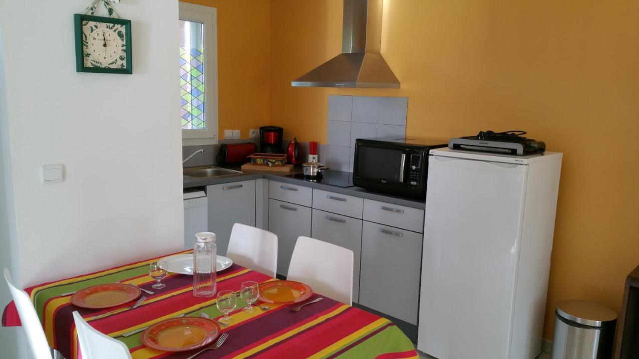 Chambres D'Hotes Et Gites Al Pati Sorede Bagian luar foto