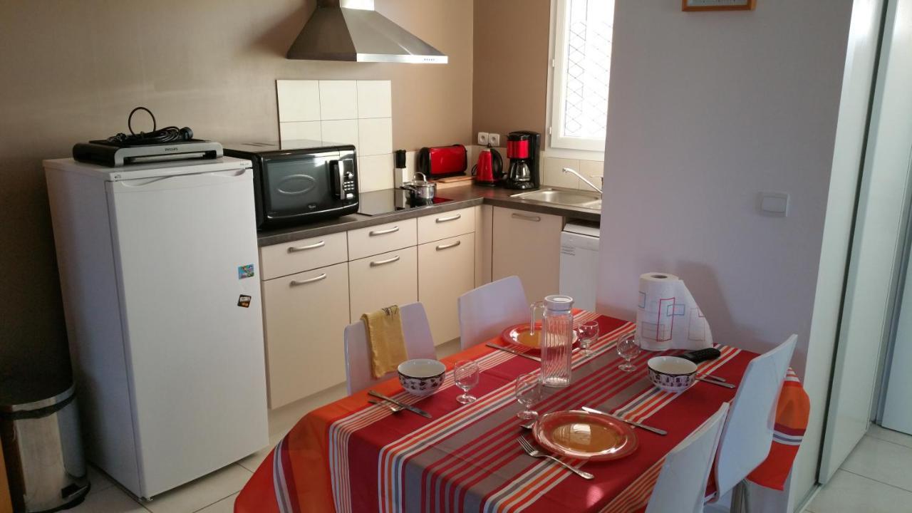 Chambres D'Hotes Et Gites Al Pati Sorede Bagian luar foto