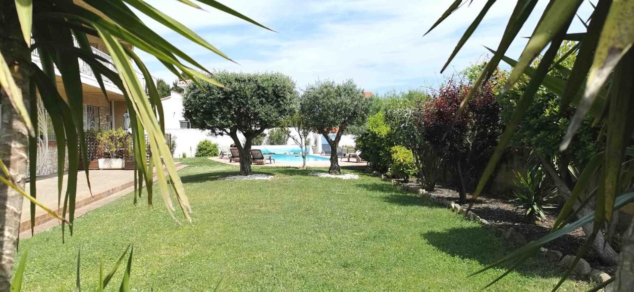 Chambres D'Hotes Et Gites Al Pati Sorede Bagian luar foto